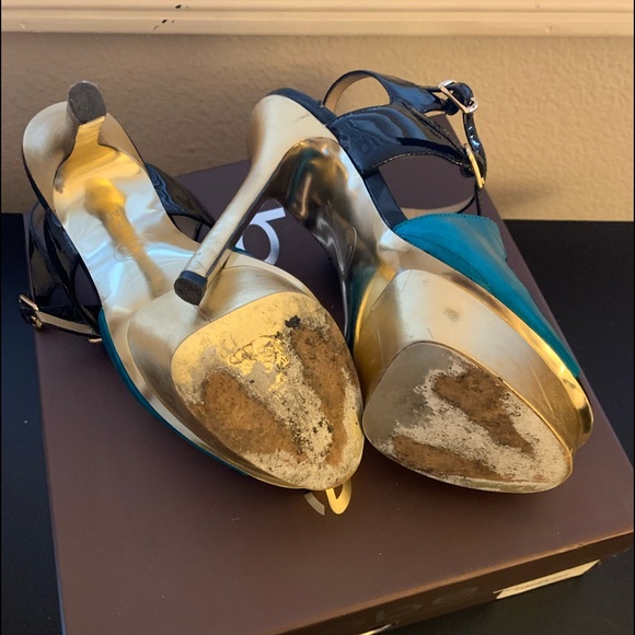 Bebe platform sandal size 7. - Picture 5 of 5